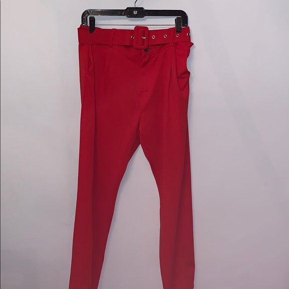 Red suit - Picture 2 of 5